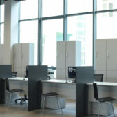 У мукачівському ЦНАПі пропонують спробувати себе у ролі адміністратора