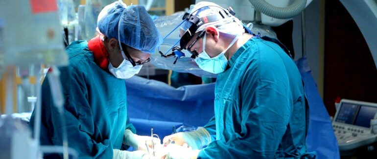 В Україні вперше провели посмертну трансплантацію печінки в приватній клініці