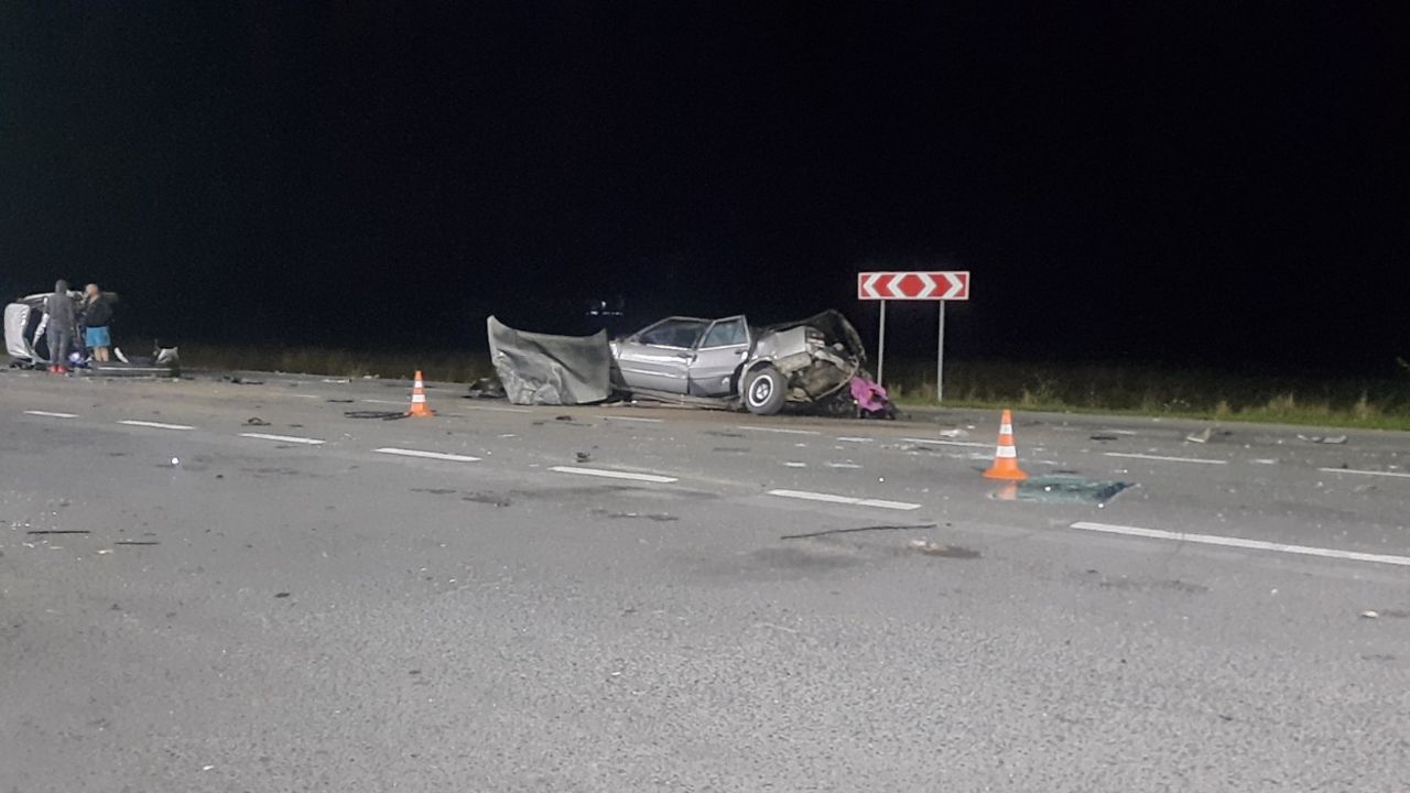 Страшна автотроща на Мукачівщині: відомі подробиці аварії та постраждалі