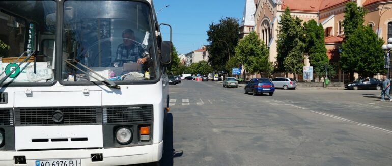 Змінення тарифів на Мукачівщині: якими будуть ціни на проїзд в приміських автобусах