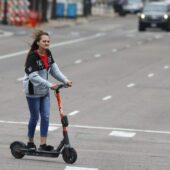 Від штрафу і до позбавлення волі: в Україні почали засуджувати водіїв електросамокатів