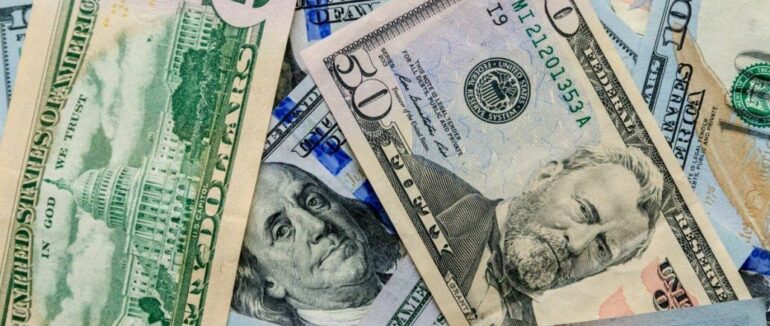 Курс долара і євро на 29 вересня