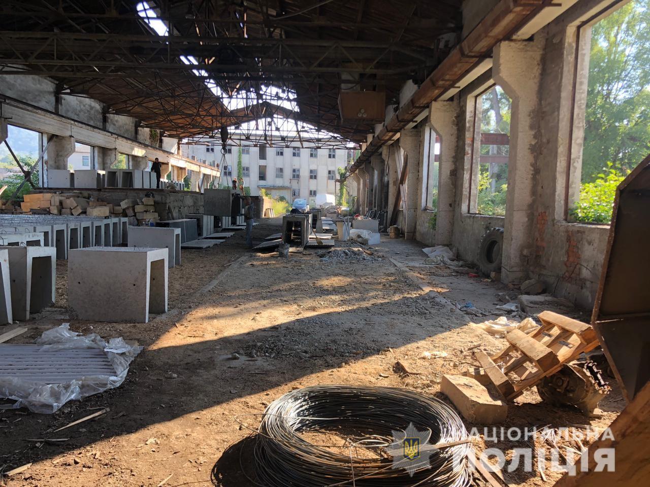 Пограбування у Сваляві: із виробничого цеху винесли електроінструментів на 10 тисяч
