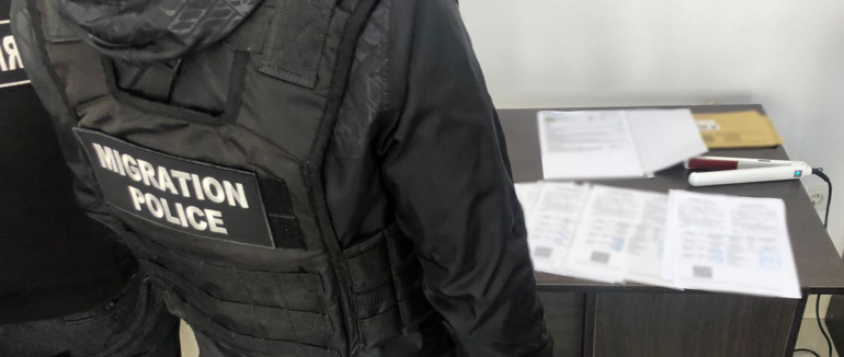 На Хустщині викрили підприємця на підробці міжнародних свідоцтв про вакцинацію від COVID-19