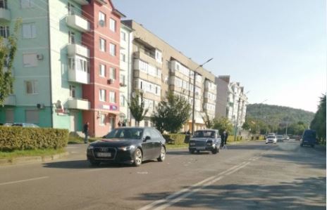 ДТП у Мукачеві: автомобіль Audi зіштовхнувся з ВАЗ