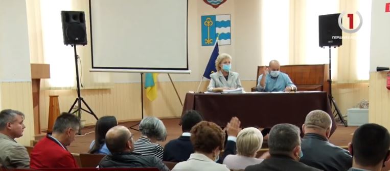 Фінансовий звіт, бюджет та земельні питання: сесія Чопської міської ради (ФОТО, ВІДЕО)