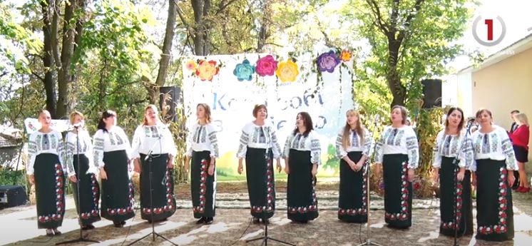 “Коли собі заспіваю”: у Худльові відбувся фестиваль закарпатської народної пісні (ВІДЕО)