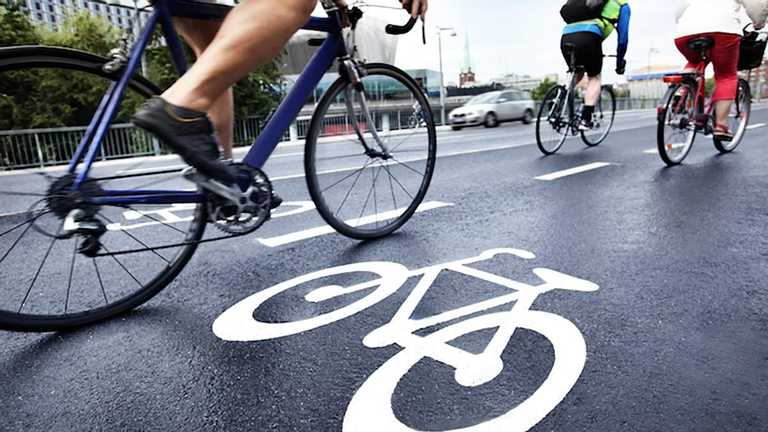 В Україні затвердили зміни до правил дорожнього руху: що відомо