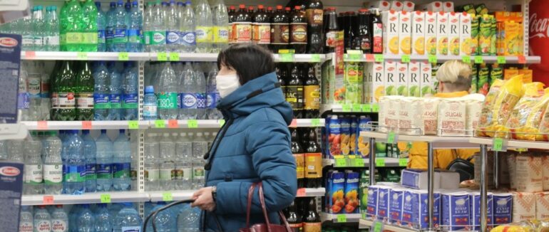 В Україні посилять контроль за носінням масок