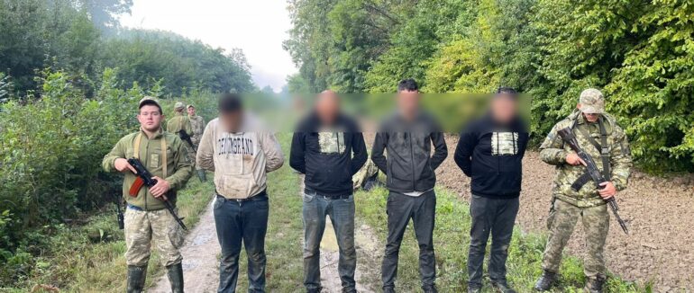 На закарпатському кордоні чотири іноземці намагалися втекти від прикордонників