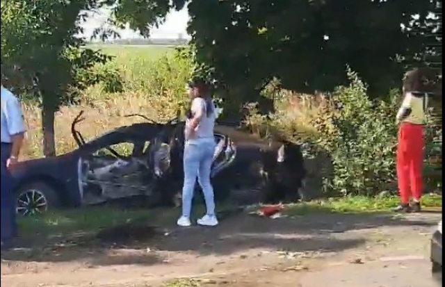 ДТП поблизу Ракошина: автомобіль вилетів у кювет