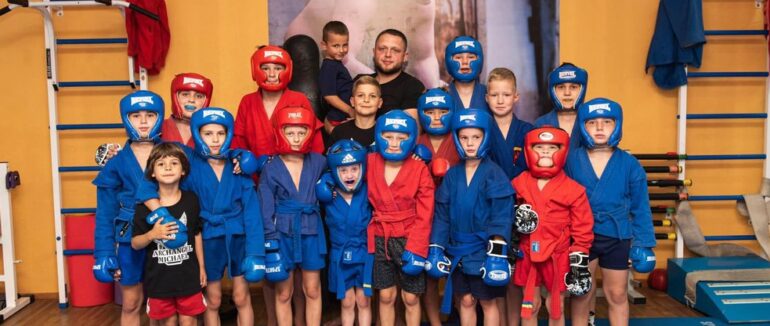 Закарпатська збірна з бойового самбо привезла всі медалі з чемпіонату Європи