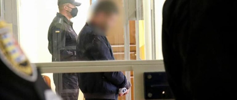 Чоловіка який до смерті побив свою 10-річну падчірку взято під варту