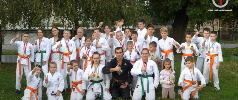 Юні, повні сил та здатні перемагати: на Ужгородщині два клуби зі змішаних єдиноборств виховують чемпіонів (ФОТО; ВІДЕО)