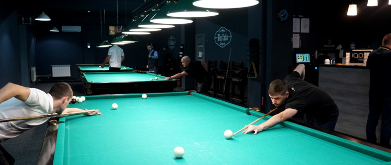 “Золота осінь”: в Ужгороді стартував всеукраїнський більярдний турнір