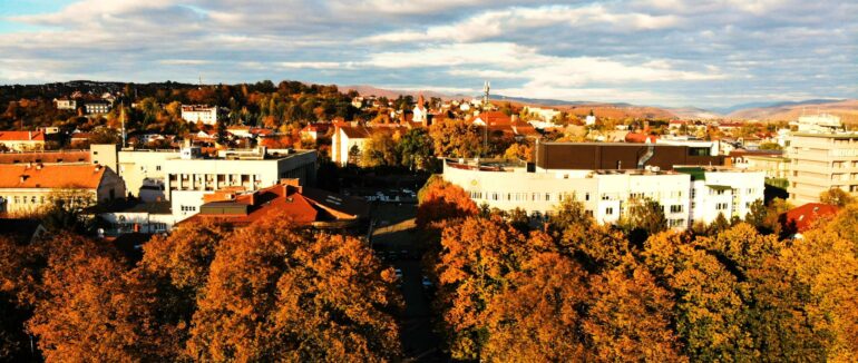 Золотиста осінь над Ужем