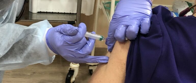 Понад 3 тисячі людей за добу: підрахували кількість вакцинованих на Закарпатті