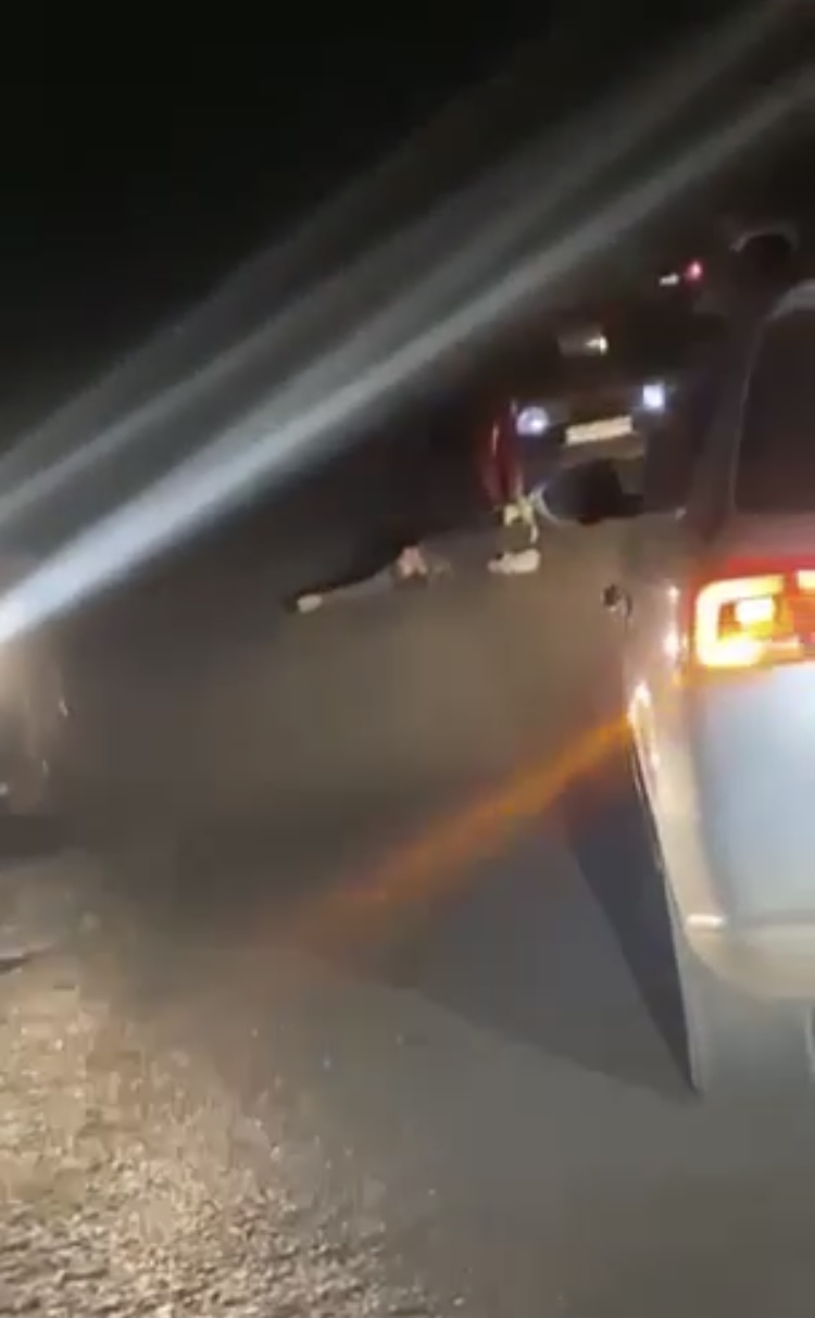 Вечірня ДТП на Ужгородщині: легковик збив чоловіка