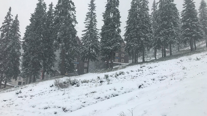 У Карпатах справжня зима