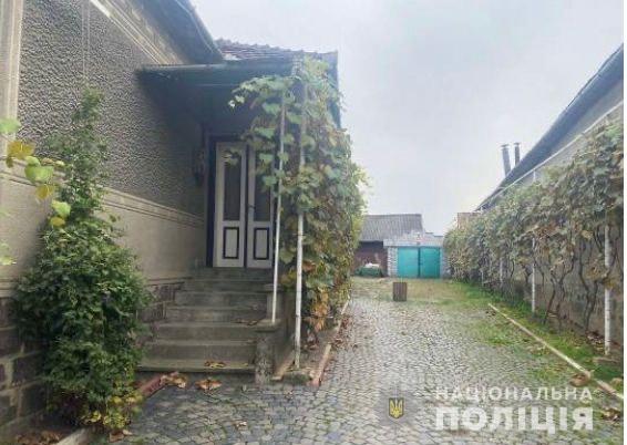 За викрадені 7 тисяч гривень закарпатцю загрожує 6 років позбавлення волі