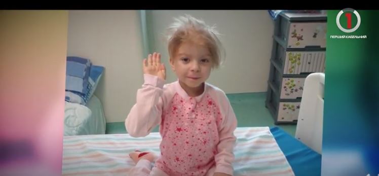 В Ужгороді церковний проект рятує життя важкохворої дівчинки