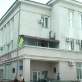 В обласному центрі Закарпаття держслужбовці складають іспит на рівень володіння української мови (ВІДЕО)