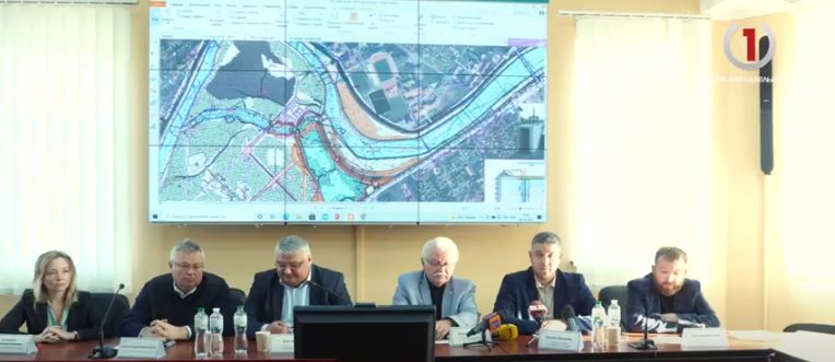 Резонансне питання: в Ужгороді обговорили проєкт майбутньої гідроспоруди (ВІДЕО)