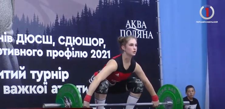 Змагання важкоатлетів: в Поляні триває Чемпіонат України (ФОТО, ВІДЕО)