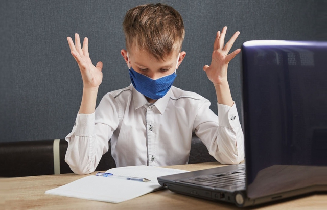 З понеділка школи Мукачівської ТГ переходять на дистанційне навчання