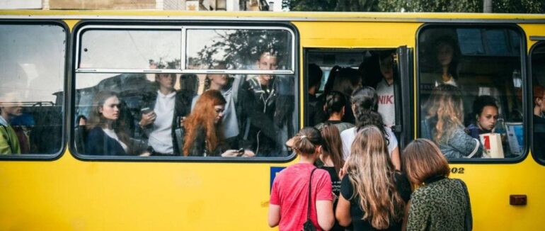 Для пасажирських перевезень посилили карантинні правила