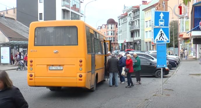 В Ужгороді здорожчає ціна за проїзд у громадському транспорті (ВІДЕО)