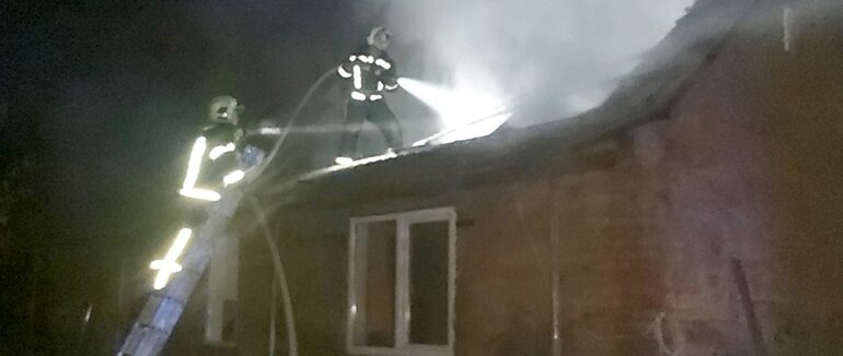 Вночі в Тячівському районі горів житловий будинок