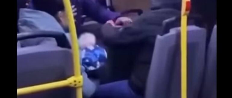 На Закарпатті п’яний циган влаштував бійку в автобусі