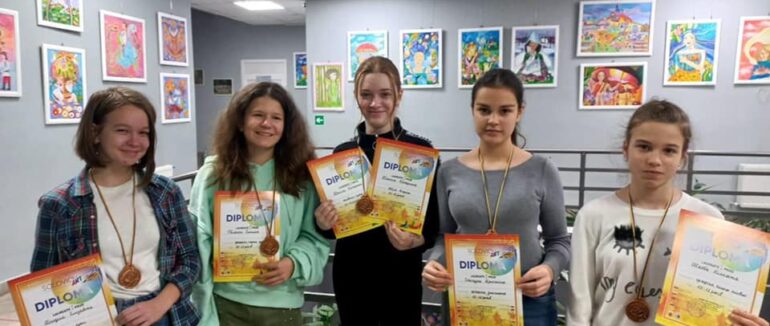 Талановиті мукачівці перемогли у Міжнародному конкурсі «Soloviov Art»