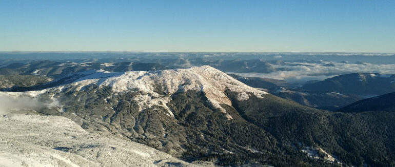На горі Піп Іван 10 градусів морозу