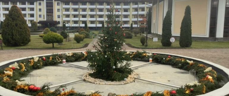 Рекорд України 2021: у Свалявському районі запалили першу свічку на вінку Адвенту