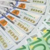 Курс долара і євро на 9 листопада