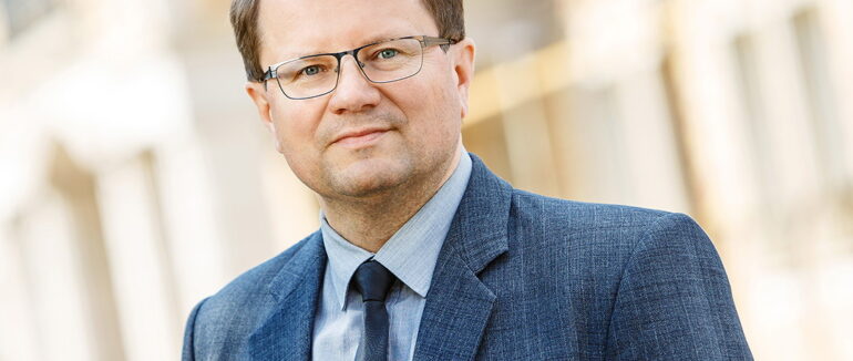 Кабмін погодив звільнення голови Закарпатської ОДА Полоскова