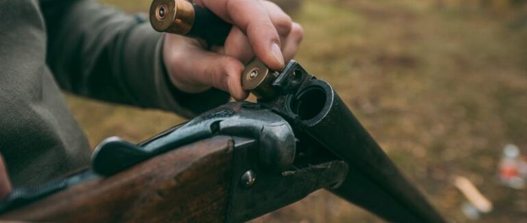 Вбивство через необережність: на Львівщині під час полювання куля влучила в людину