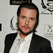 Помер 41-річний актор серіалу “Кістки” Хіт Фріман