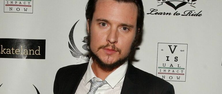 Помер 41-річний актор серіалу “Кістки” Хіт Фріман