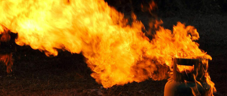 Внаслідок вибуху газового балона закарпатця з опіки доставлено до реанімації