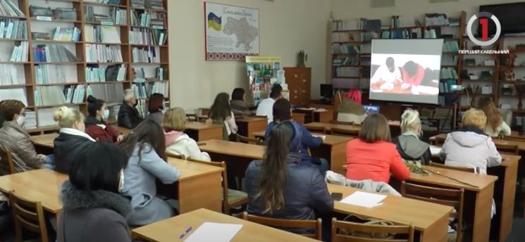 Казки Закарпаття легкою мовою: в Ужгороді презентували інклюзивний проект (ФОТО, ВІДЕО)