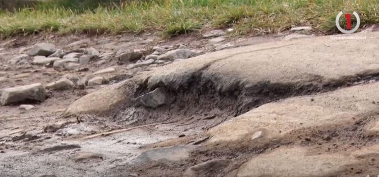 Тотальне безпуття: чи отримають жителі Чинадіївської ТГ омріяний ремонт автошляхів