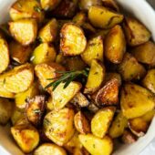 Увесь секрет в оцті: рецепт, який відкриє для вас новий смак запеченої картоплі