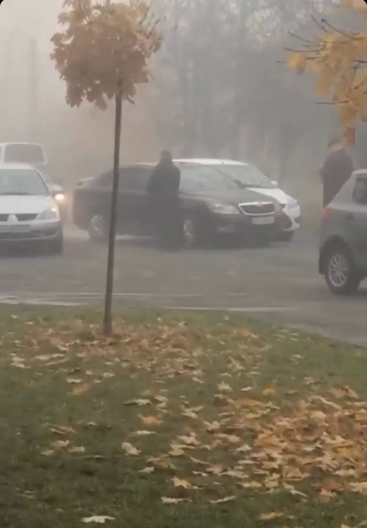 У Мукачеві ДТП: не розминулися два автомобілі