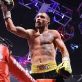 Ломаченка відсторонили від боксу на невизначений термін