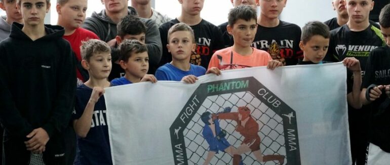 Кубок «Святого Миколая»: в Ужгороді відбувся чемпіонат з кікбоксингу