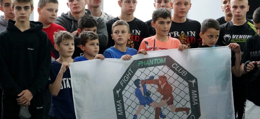 Кубок «Святого Миколая»: в Ужгороді відбувся чемпіонат з кікбоксингу