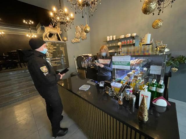 На Закарпатті продовжують перевіряти дотримання карантину